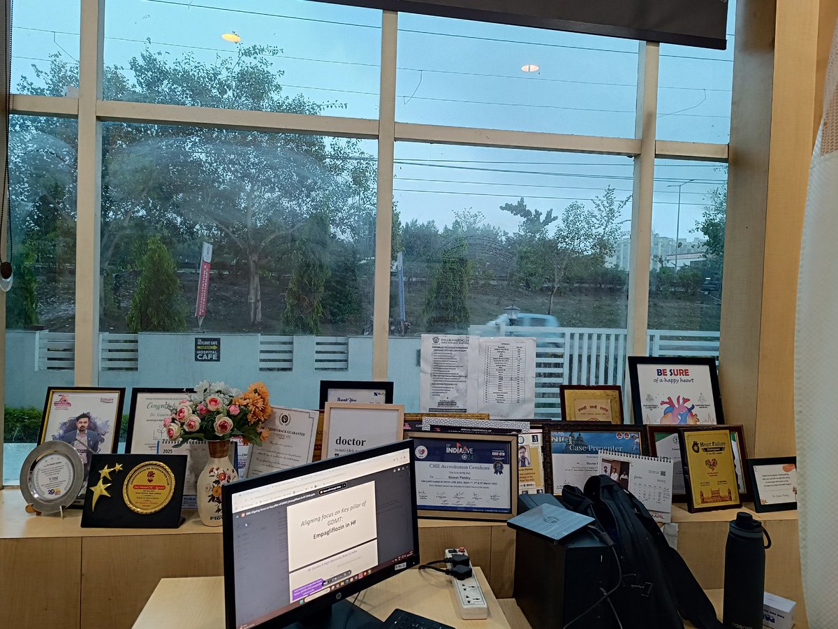 View from my CHAMBER OPD NO 1, WELLSUN MEDICITY LUCKNOW.. 
MONSOON 🌧🌧