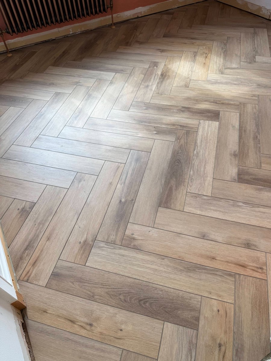 champ_projects's tweet photo. Our client in Poole was impressed with our installation of Click Herringbone LVT, a durable flooring option that combines timeless elegance with functionality.
Contact us today:
https://t.co/ZpMBut9XWr
☎️01202 656889
📧sales@championprojects.co.uk
🖥️https://t.co/jRHwuvO3ld https://t.co/npA3rvHcV6