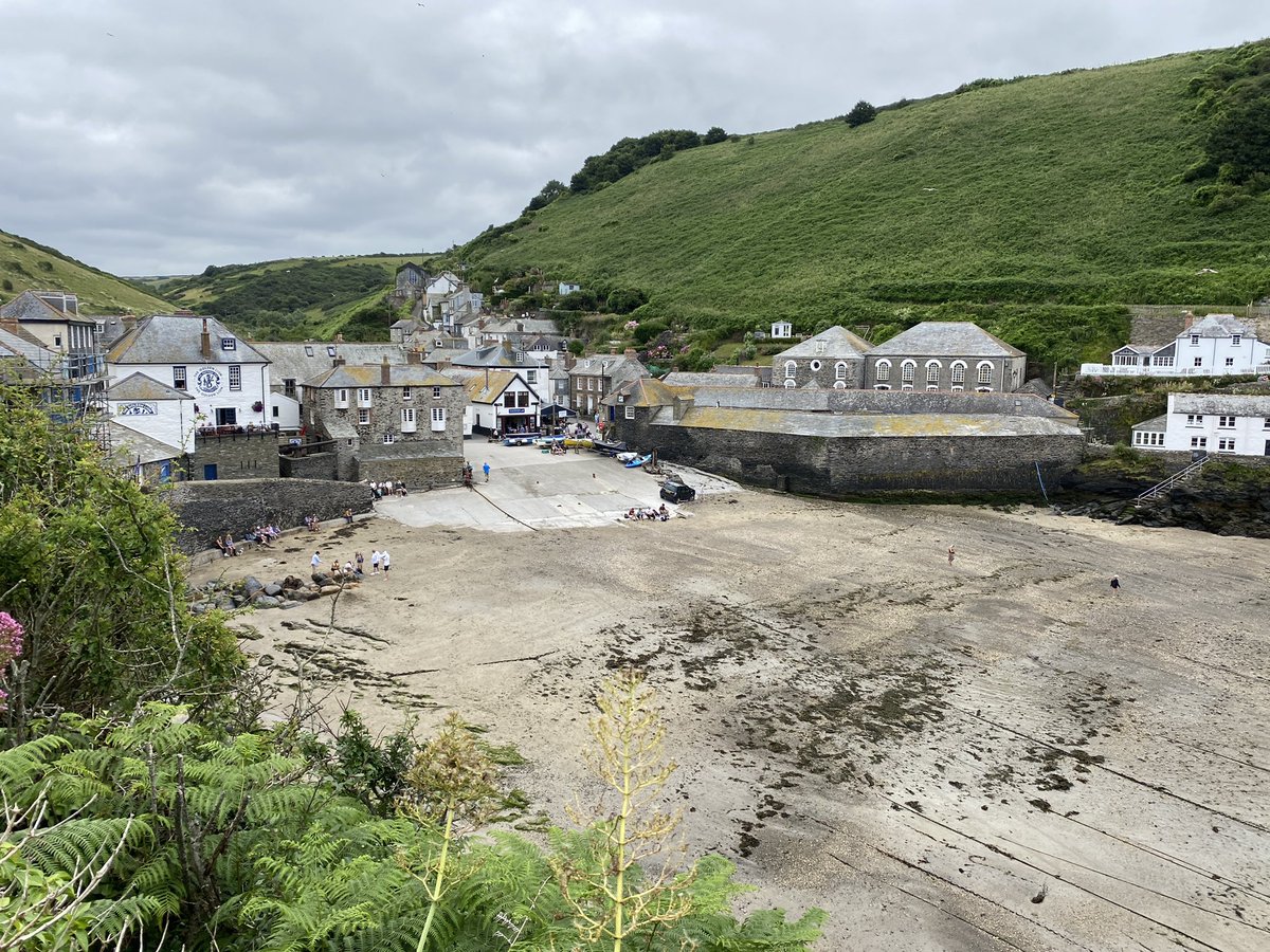 MarkSaltern's tweet image. Port Isaac, known for the tv series Doc Martin, also the Fisherman’s Friend’s.
7.1 miles from #RysHaven
#free #Respite #Cornwall #roadcrime @RoadPeace @RoadPeace_SE @RoadPeaceNW