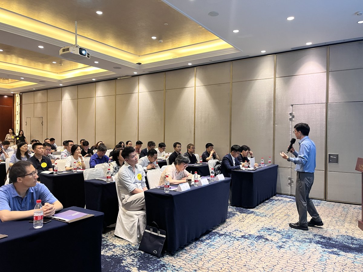 DolphinDB (@dolphindb_inc) on Twitter photo 👏We wrapped up an inspiring #DolphinDB D-Day Beijing with nearly 100 professionals from finance, tech, and academia! The event explored how AI is transforming the FICC value chain — from infrastructure to strategy.
Our CEO <a href="/DavisZhou1/">Davis Zhou</a> introduced Orca, a real-time computing 👏We wrapped up an inspiring #DolphinDB D-Day Beijing with nearly 100 professionals from finance, tech, and academia! The event explored how AI is transforming the FICC value chain — from infrastructure to strategy.
Our CEO <a href="/DavisZhou1/">Davis Zhou</a> introduced Orca, a real-time computing