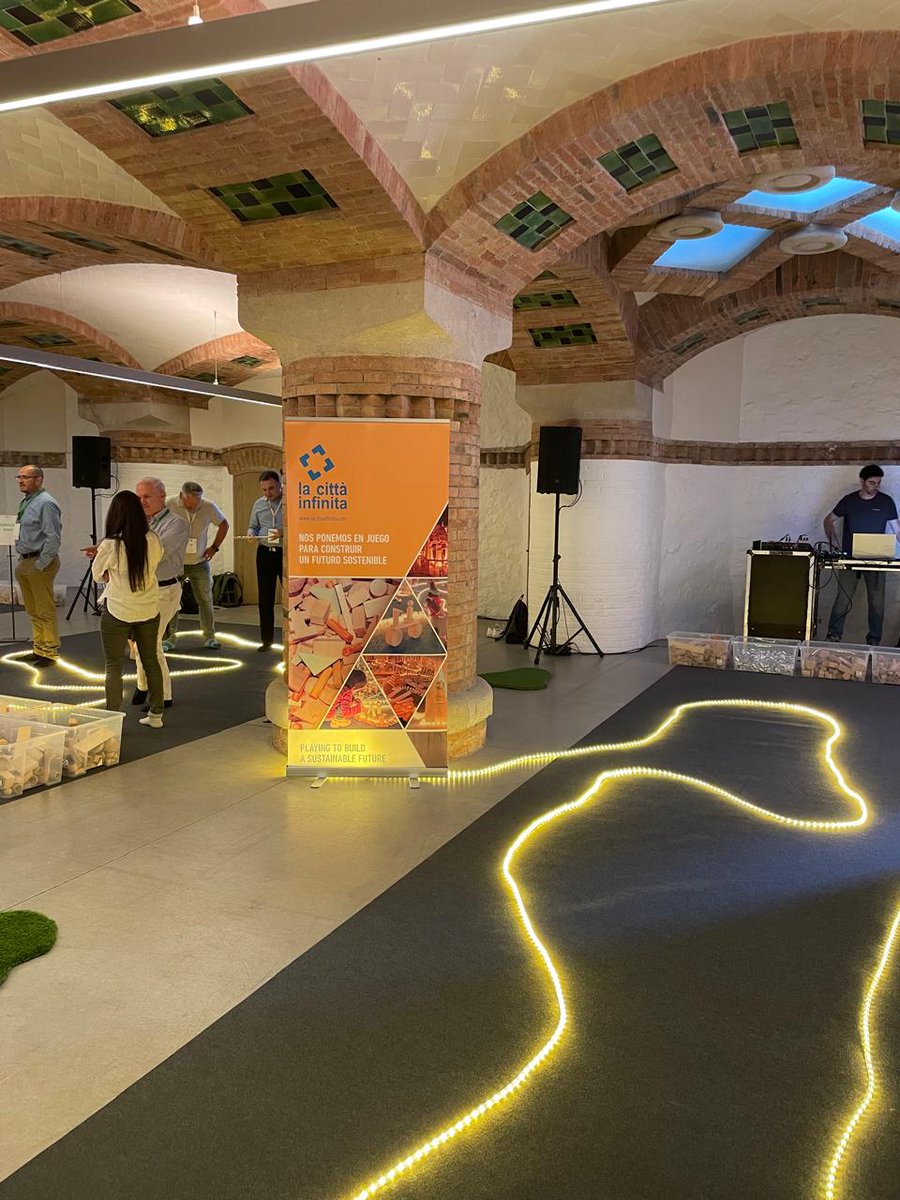bauhaus4med's tweet photo. 🚀 Bauhaus4Med at Green Living Areas Gathering in Barcelona in May! 🚀

We discussed about: 

✔️Green Transformation Actions
✔️Bauhaus Practises 
✔️The Projects 
✔️The next day of Green Living Areas 

About Bauhaus4Med: https://t.co/PfFlhor1Av   

#bauhaus4med #sustainability https://t.co/iLjoHgoBfi