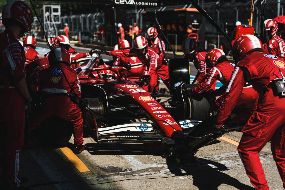 vantagemarkets's tweet photo. A brilliantly executed weekend for our partner @scuderiaferrari and us. Another 27 points and podium together.
#SempreForzaFerrari #VantageXScuderiaFerrariHP #FerrariOfficialpartner https://t.co/M1oSi1s612