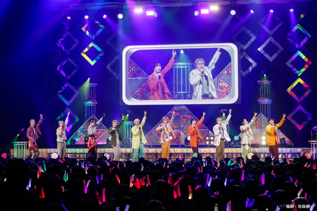 ＼明日リピート放送／
╭━━━━╮
#BUDDiiS
大阪公演初日
╰ｖ━━━╯
全国ツアー
「BUDDiiS Tour 2025 - JOURNiiYⅡ -」
4/28 Zepp Osaka Bayside公演を
独占放送🎤

サイン入り
ライブTシャツ＋チェキセット
プレゼント企画も💛
応募〆切▶7/31(木)23:59まで

📅7/1(火)23:00～
📱スマホ視聴可