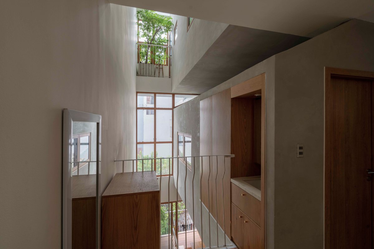TiTi’s House by NAQI &amp; Partners
Vietnam 🇻🇳

ow.ly/zGoF50WiaJC