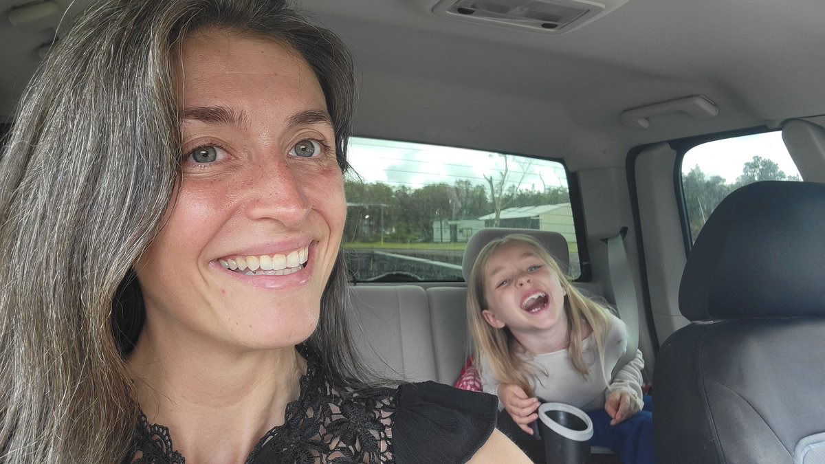 Amanda Elizabeth Devik tweet media