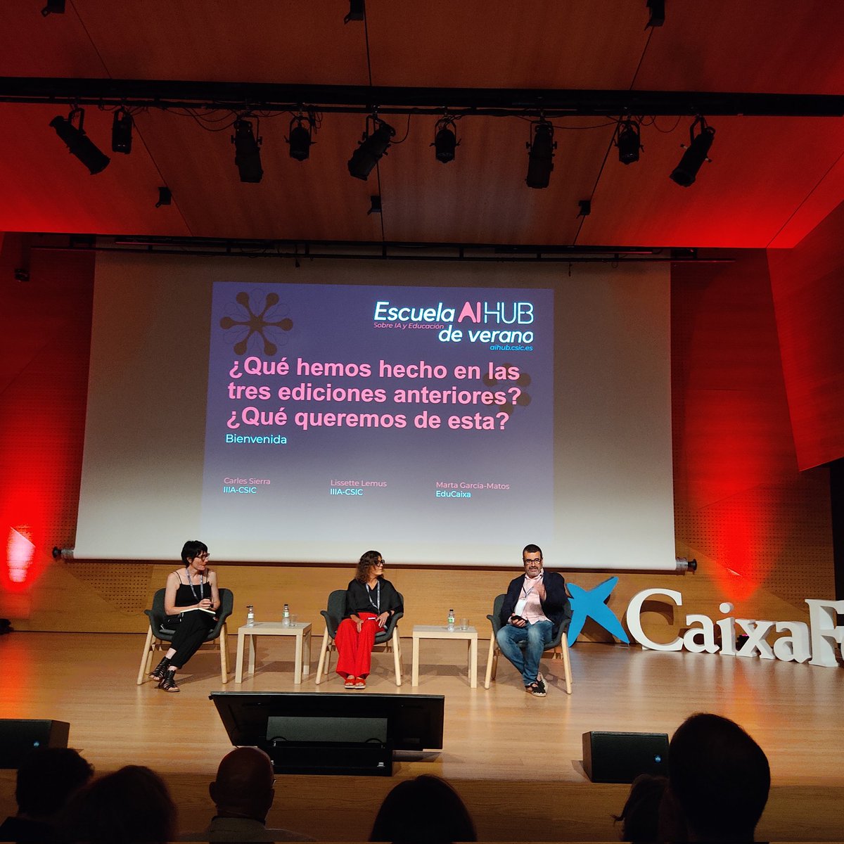 Carmen Navarro #PolinizandoElFuturo (@carmennavarro1) on Twitter photo <a href="/MariaEspinet/">Maria Espinet</a> y Marta García Matos (<a href="/Educaixa/">EduCaixa</a>) junto a Carles Sierra y Lissette Lemus (<a href="/IIIACSIC/">IIIA-CSIC</a>) , presentan la #IVEscuelaDeVerano en <a href="/CaixaForum/">CaixaForum</a> <a href="/zaragoza_es/">AyuntamientoZaragoza</a> . #IA, #Matemáticas, #Ética, #Transparencia, #Sostenibilidad, #Agencia, #Personalización . Vamos allá! 👏🙌 <a href="/MariaEspinet/">Maria Espinet</a> y Marta García Matos (<a href="/Educaixa/">EduCaixa</a>) junto a Carles Sierra y Lissette Lemus (<a href="/IIIACSIC/">IIIA-CSIC</a>) , presentan la #IVEscuelaDeVerano en <a href="/CaixaForum/">CaixaForum</a> <a href="/zaragoza_es/">AyuntamientoZaragoza</a> . #IA, #Matemáticas, #Ética, #Transparencia, #Sostenibilidad, #Agencia, #Personalización . Vamos allá! 👏🙌