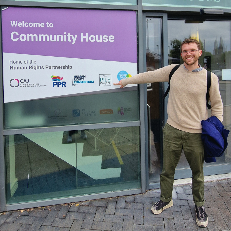 PILSni's tweet image. The @USUKFulbright vision is a world without barriers to understanding & collaboration. It's safe to say Nate Johnson embodied that during his time in NI!
While @UlsterUni, he joined @PILSni as a research intern & last week marked his last day in the office. Huge thanks/GRMA👏