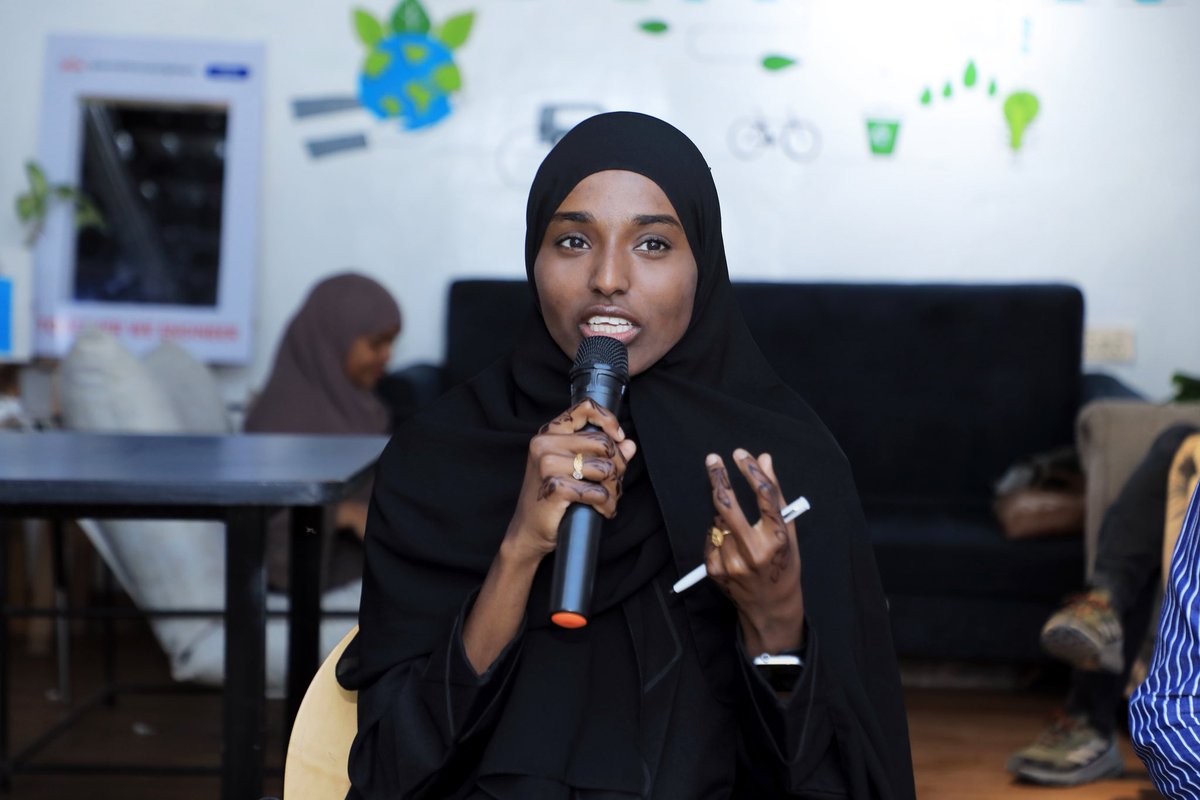MogShapers's tweet photo. Stories of Impact!  

Mogadishu’s youth take the stage—sharing their journeys, overcoming challenges, and proving that real change starts with us. From panel discussions to powerful Q&amp;As, our future leaders are inspiring a new wave of community transformation. #ShapingMogadishu https://t.co/K6kgUu81wr