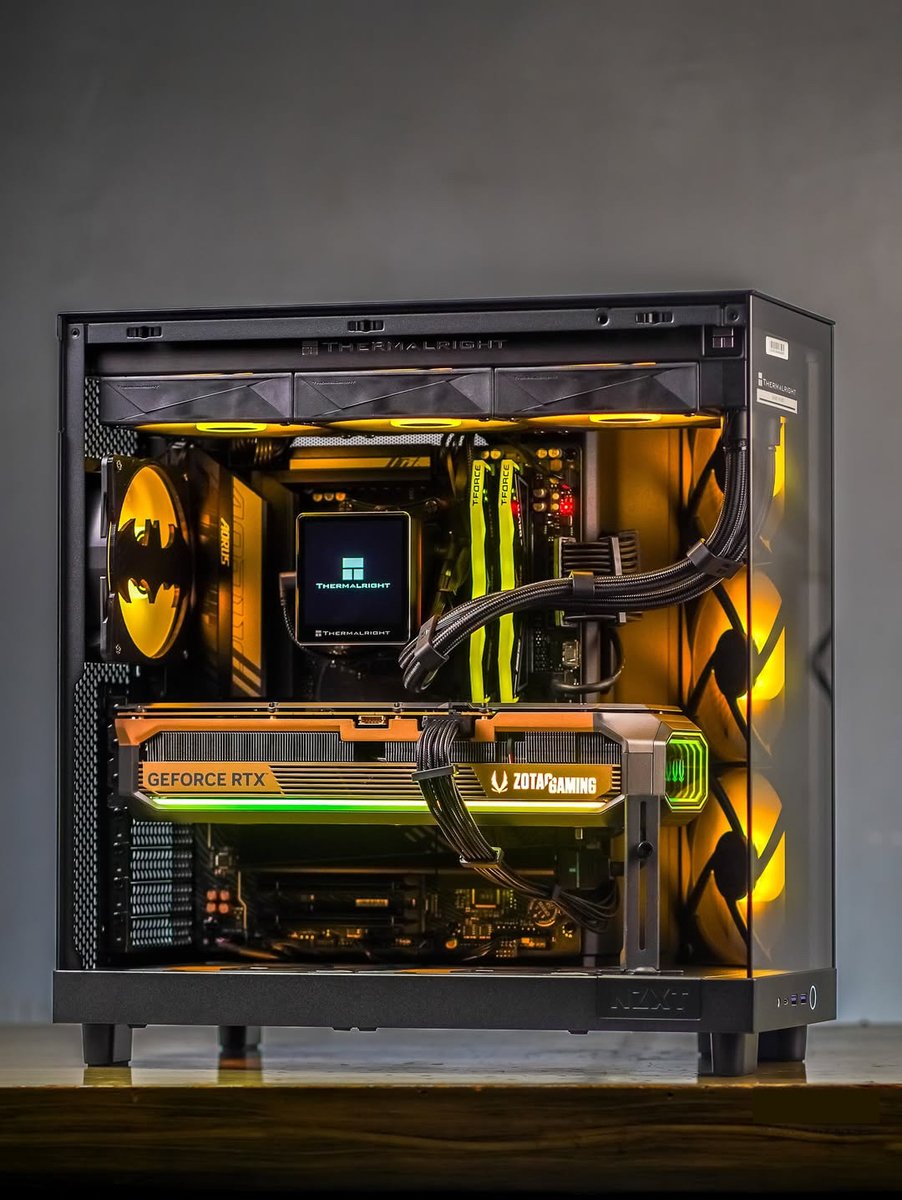 The AMP Extreme INFINITY GPU is clearly the main character here🔥

IG: jcsdofficial

#ZOTAC #ZOTACGAMING #PcBuild #GamingPC #PcSetup #Tech