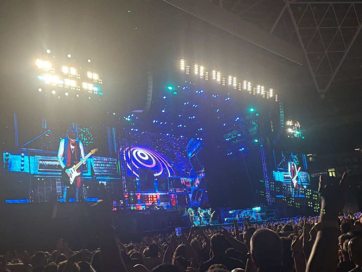 Tales From The Powerage (@ttftpr) on Twitter photo Just reflecting on the weekends festivities seeing <a href="/IronMaiden/">Iron Maiden</a> at their homecoming gig. The verdict was a resounding thumbs up from us. Look out for our tour talk special coming very soon π€<a href="/leonski700/">Leon Szyszkowski</a> <a href="/TheDuckLR/">The Duck Loves Rock</a> <a href="/carnford_kelly/">Shaun Kelly</a> <a href="/d6sixx6/">David King π€</a> <a href="/RogerMaybank/">Roger Maybank #Pumpkin OHT Powerful torch</a> <a href="/LindaS72/">Linda</a> <a href="/UncleSteveRock/">Uncle Steveβs Mega Maiden Zone</a> Just reflecting on the weekends festivities seeing <a href="/IronMaiden/">Iron Maiden</a> at their homecoming gig. The verdict was a resounding thumbs up from us. Look out for our tour talk special coming very soon π€<a href="/leonski700/">Leon Szyszkowski</a> <a href="/TheDuckLR/">The Duck Loves Rock</a> <a href="/carnford_kelly/">Shaun Kelly</a> <a href="/d6sixx6/">David King π€</a> <a href="/RogerMaybank/">Roger Maybank #Pumpkin OHT Powerful torch</a> <a href="/LindaS72/">Linda</a> <a href="/UncleSteveRock/">Uncle Steveβs Mega Maiden Zone</a>