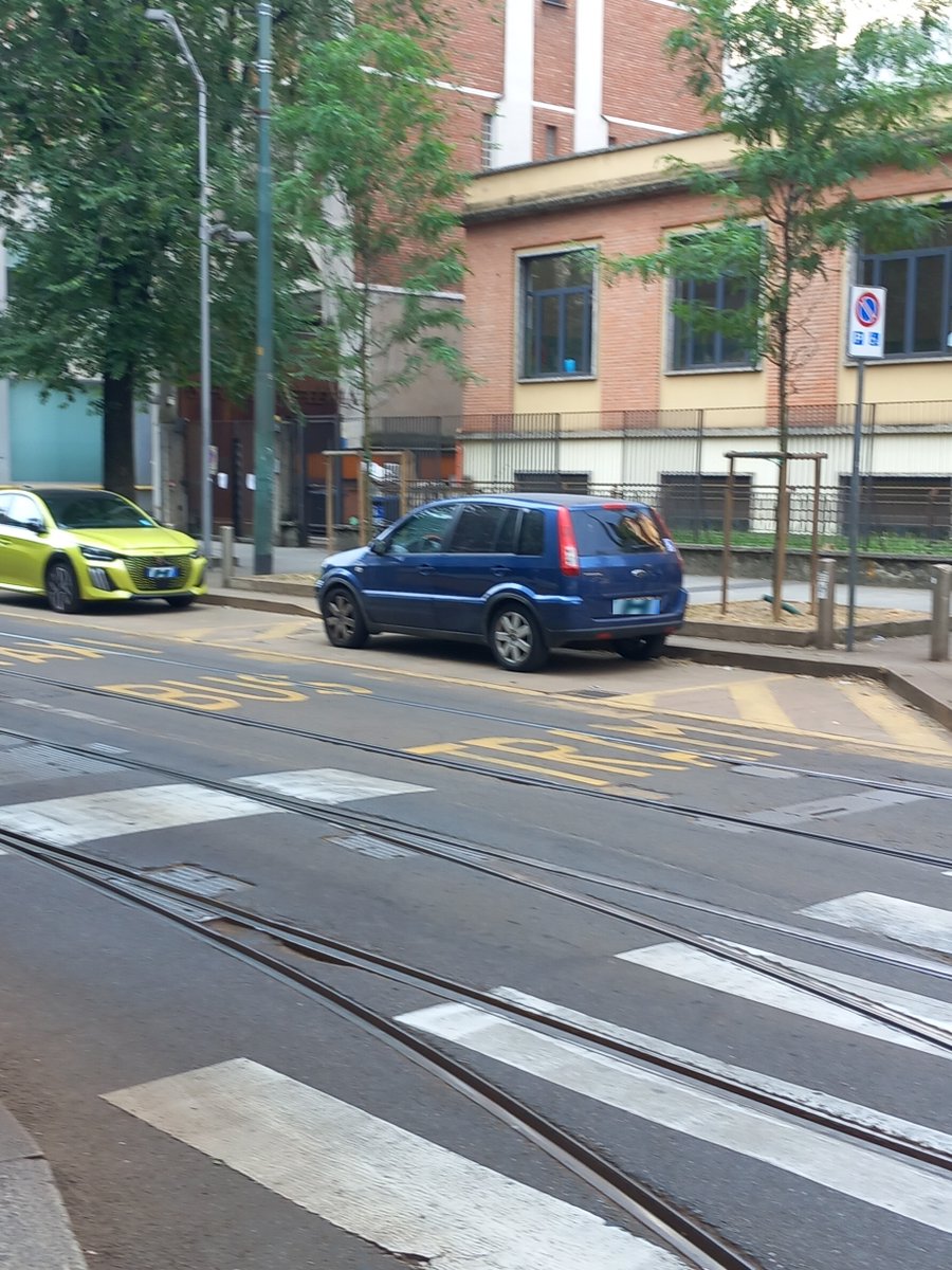partecipaMi's tweet image. Rosanna Ross Favulli fa il suo esordio su '#Mappiamo i #parcheggi per #disabili sulle strade di #Milano' partecipami.it/mappaparcheggi… con 2 segnalazioni:
- "Via Fabio Filzi 27, 2 parcheggi"
partecipami.it/infodiscs/view…
- "Via Decembrio 25"
partecipami.it/infodiscs/view…