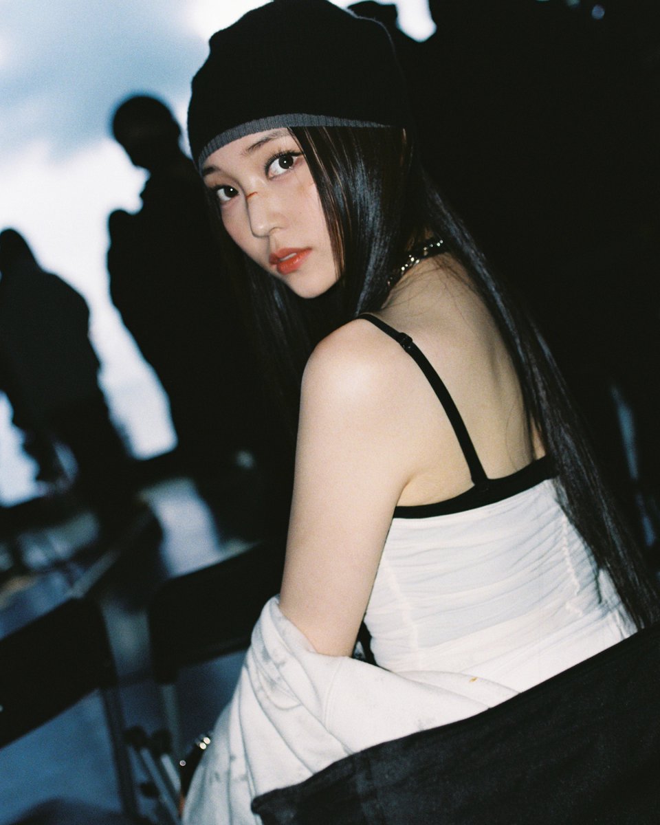 [PHOTO] 250630

ALLDAY PROJECT 'FAMOUS' MV Behind Photo — YOUNGSEO 

#YOUNGSEO #영서
#ALLDAYPROJECT #올데이프로젝트