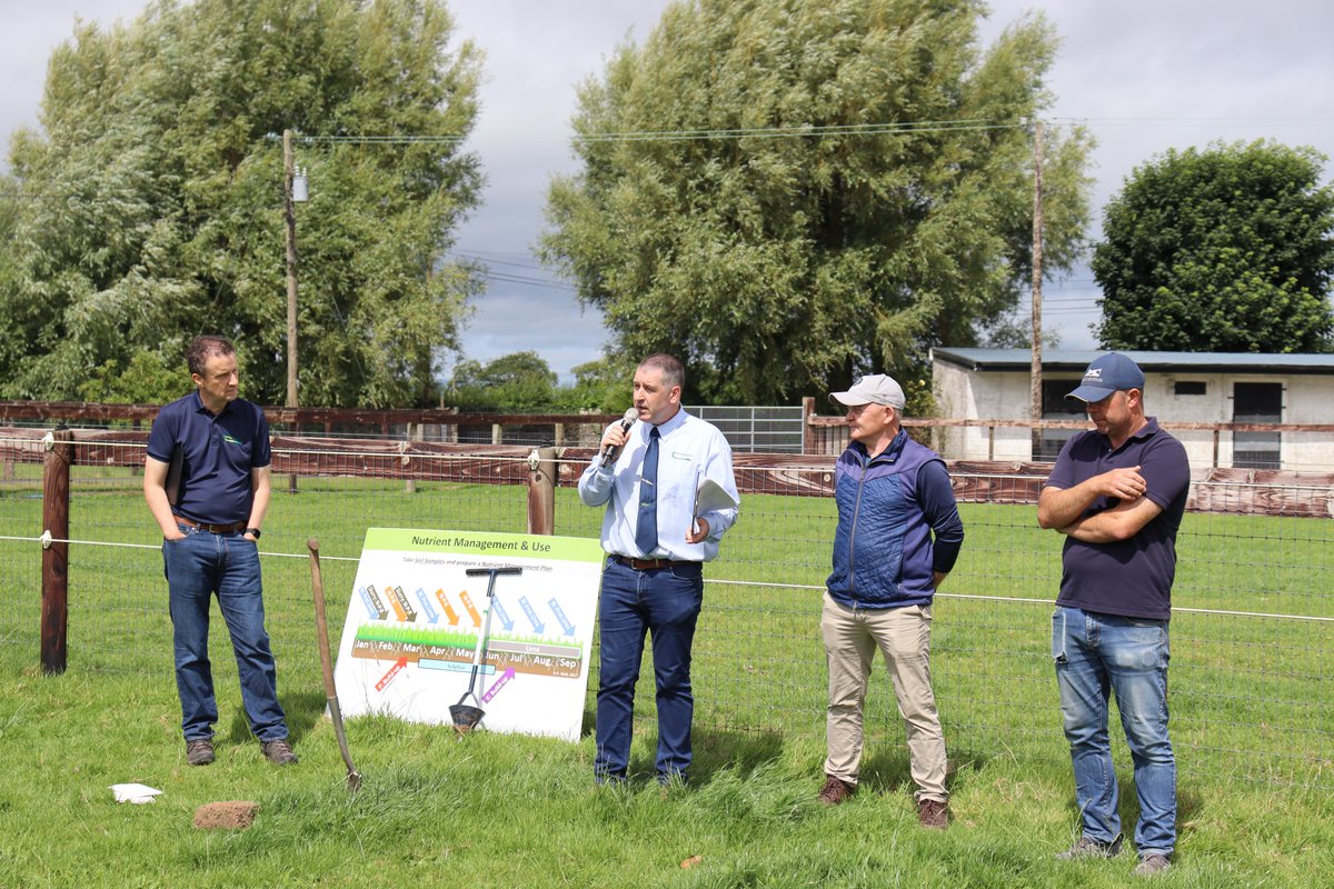 ITBA_Official's tweet image. ๐ฑAnother great day for the Equine Pasture Management Workshop at the @BallyvolaneStud
๐Many thanks to the speakers and all those who attended to hear about grassland, soil analysis, biodiversity, water quality, biosecurity and much more! Thank you to all collaboratorsโฆ