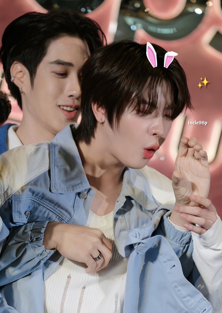 incle96P's tweet image. ยัยน้องเฟิร์ส ก็คือ เบบี๋ อ้อแอ้ น่ารักมากกกกกกก 🤣 ยาใจมัมหมีฝุดๆ 🫠💕
#MizuMixTleFirstone
#เติ้ลเฟิร์สวัน #Tlefirstone
#INCLE_TF1PiC