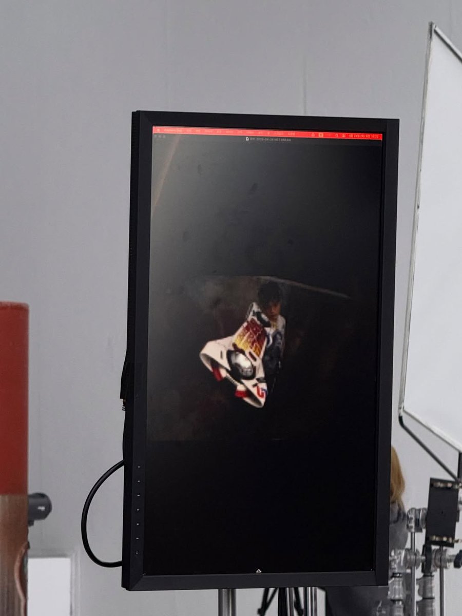 Asherio. (@leejnxo) on Twitter photo 