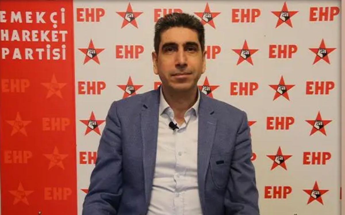 bianet (@bianet_org) on Twitter photo 🔴 Sosyalistler 'barış süreci'ni değerlendiriyor - 5
🗣 EHP Genel Başkanı <a href="/HakanOzturkEHP/">Hakan Öztürk</a>: Kürt halkı üstüne düşeni yaptı, sosyalistler çağrıyı ihmal etmemeli
🗣 "Meydanları boş bırakma lüksümüz yok"
🎙 Söyleşi: <a href="/aysegulbasar_/">Ayşegül Başar</a>
buff.ly/YqzERzD 🔴 Sosyalistler 'barış süreci'ni değerlendiriyor - 5
🗣 EHP Genel Başkanı <a href="/HakanOzturkEHP/">Hakan Öztürk</a>: Kürt halkı üstüne düşeni yaptı, sosyalistler çağrıyı ihmal etmemeli
🗣 "Meydanları boş bırakma lüksümüz yok"
🎙 Söyleşi: <a href="/aysegulbasar_/">Ayşegül Başar</a>
buff.ly/YqzERzD