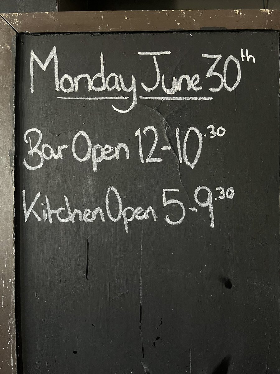 The Castle E17 (@thecastlee17) on Twitter photo 