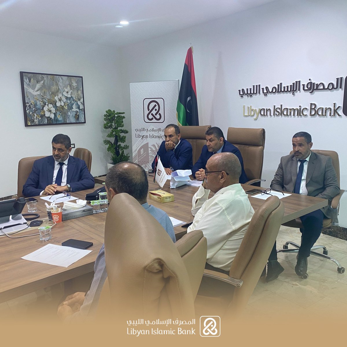 Libank_ly's tweet image. المصرف الإسلامي الليبي يُطلق ورشة تدريبية ضمن مسيرة التحول الرقمي!
✅ تهدف الورشة لتمكين الكوادر من استخدام المنظومة بكفاءة. 
✅ تعزيز الأتمتة والجودة التشغيلية في الخدمات. 
✅ جزء من استراتيجية المصرف لتبني أحدث الحلول التقنية.
#المصرف_الإسلامي_الليبي