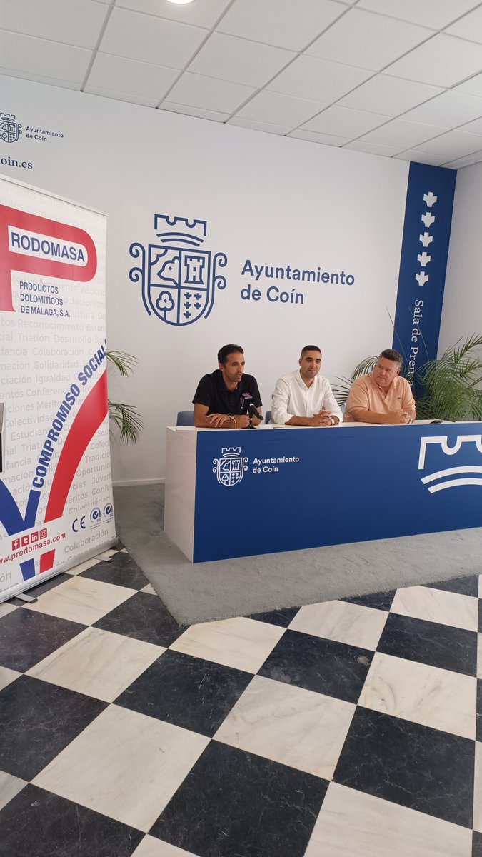 Presentación de la II Carrera Nocturna que tendrá lugar el sábado 19  de julio por la senda fluvial
Por segundo año consecutivo Prodomasa será patrocinador de este evento que organiza el Club de Triatlón de Coín.