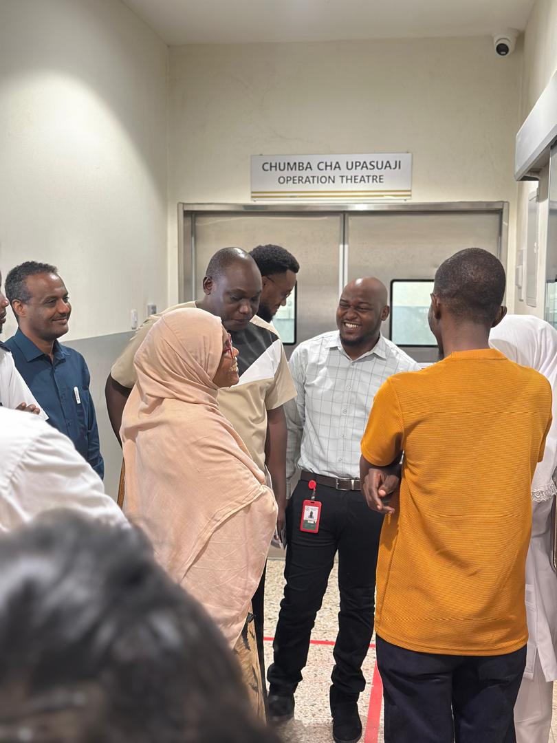 ecsacog's tweet image. 📍ECSACOG now in Zanzibar!
Our accreditation visit is underway at Mwerapongwe District Hospital, marking an exciting step toward expanding specialist OB/GYN training in the region.🇹🇿🎉

Training where it matters. Impact where it’s needed most.
#ECSACOG 
#Zanzibar 
#OBGYNTwetter