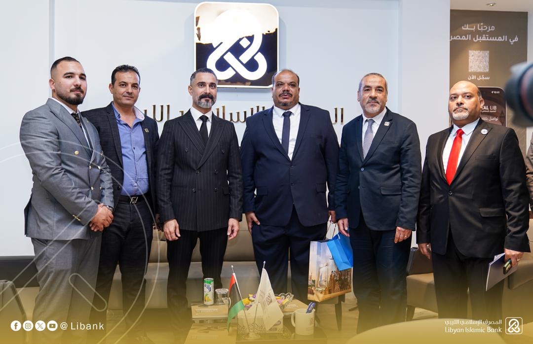 Libank_ly's tweet image. المصرف الاسلامي الليبي فيمعرض ليبيا للإتصالات والاقتصاد الرقمي!

بكل فخر.. اختتم #المصرف_الإسلامي_الليبي مشاركته الناجحة في معرض #ليبيا_للإتصالات_والاقتصاد_الرقمي ببنغازي، حيث قدّمنا أحدث حلولنا الرقمية لدعم التحول الرقمي.

شكراً لكل من زار جناحنا!