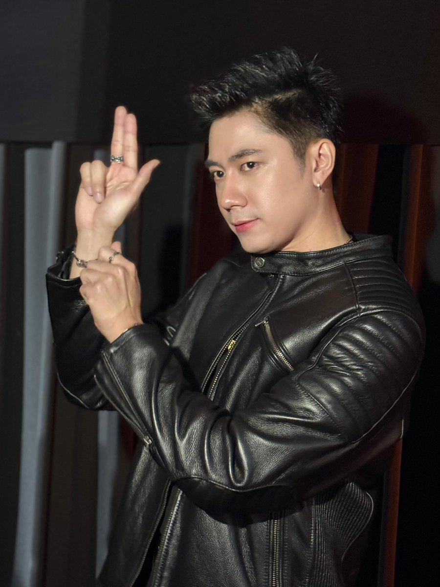 ถ้าไม่พูดความจริง 
ระวังจะเจอ 🔫 นะคร๊าบบ 

#ฆาตกรรมจําไม่ได้_PRESSCON