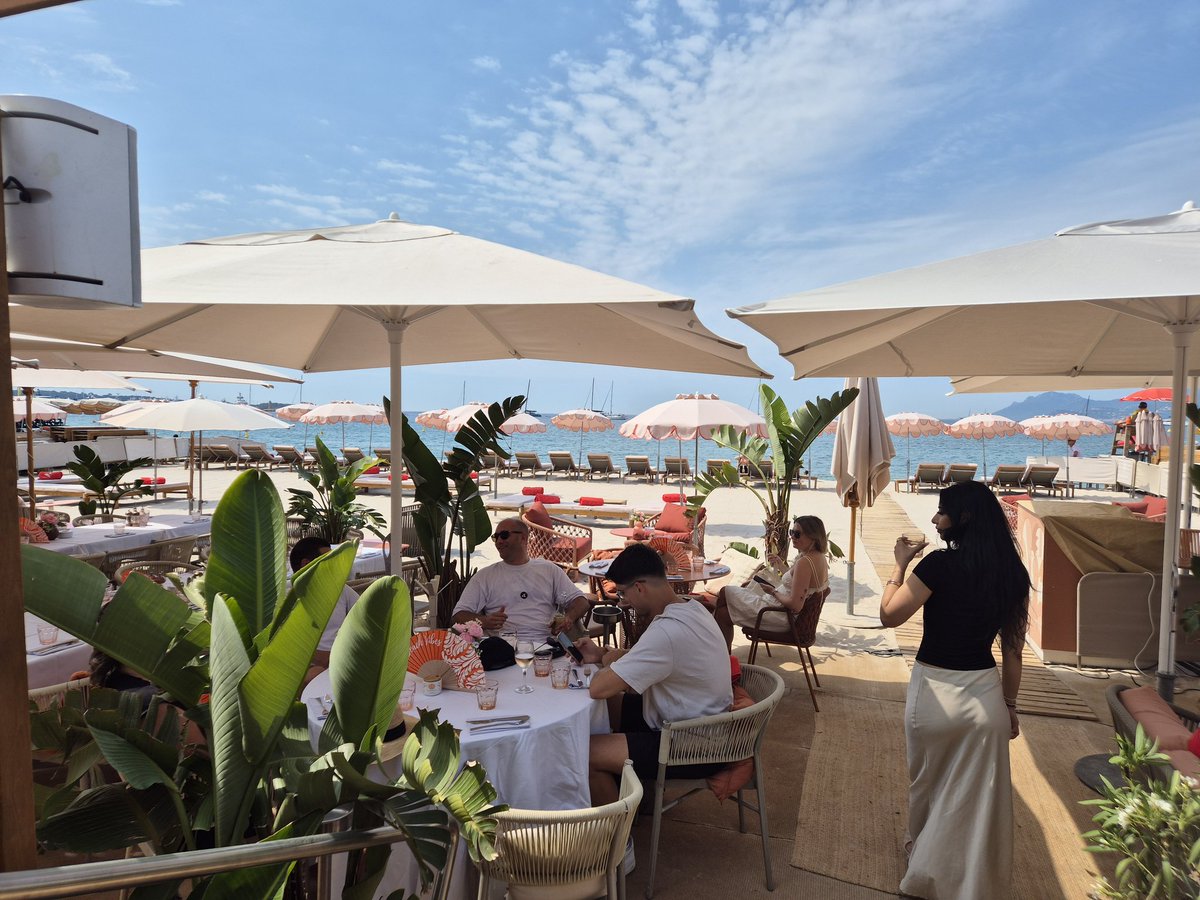 Meet <a href="/avax/">Avalanche🔺</a> at ETHCC