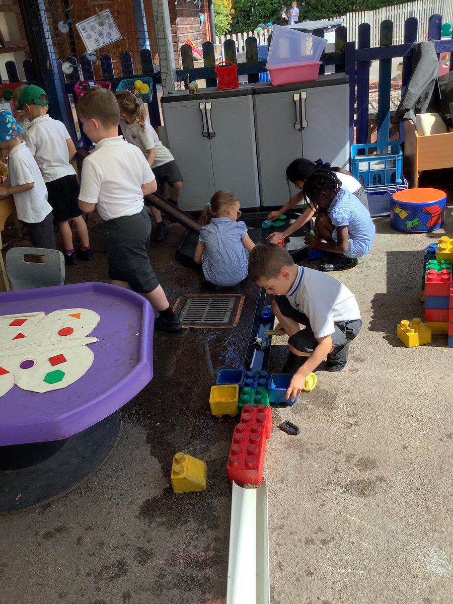 Reception have been busy exploring different ways to make water travel 💦🛝