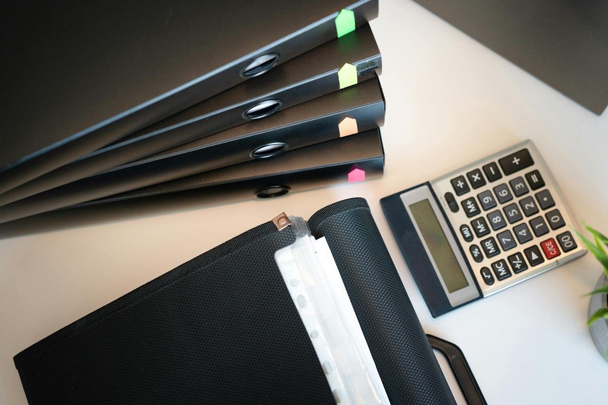 📰 Advice suitability makes up over 60% of Financial Ombudsman Service (FOS) adviser complaints, Oxford Risk analysis highlights. Read more here - eu1.hubs.ly/H0lnvQY0