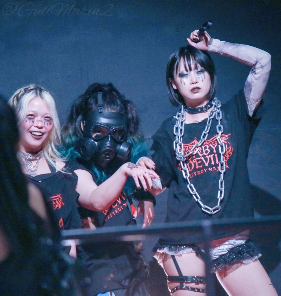 GullMarin2's tweet photo. 東京女子プロレス
2025.6.14 新木場1stRING
難波小百合の夢をかなえたろかスペシャル
ヒールでも応援したくなるカッコ良さ
#YUKIDEVIL
#TORIDEVIL
#RIKADEVIL
#BABYDEVIL
#tjpw https://t.co/in6ODBHOsE