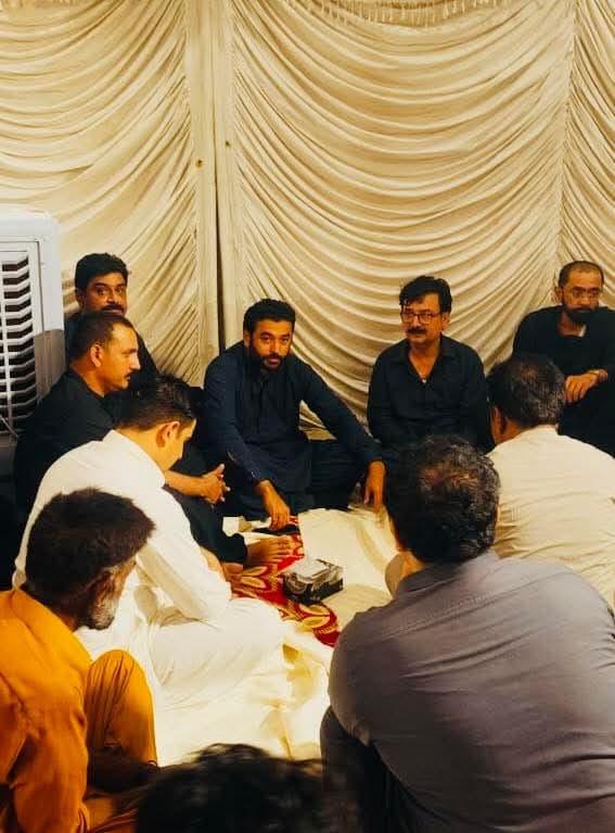 Hyderabad 

Mayor Hyderabad Mr Kashif Shoro sb, Offered Condolence with Syed Ali Haider Shah (Present PYO Hyderabad) on Sad Demise of his Mother at his Residence Samanabad Society UC 157 Hyderabad

<a href="/KashifShoroPPP/">Kashif Shoro</a> 
<a href="/HaiderShahPYO/">Ali Haider Shah</a>