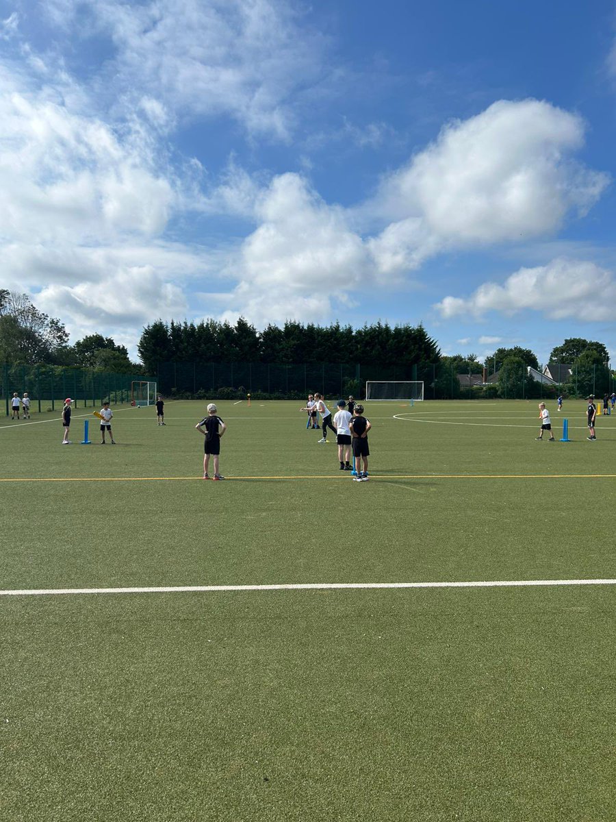 ccbschools's tweet image. Great day out for some Diamond Cricket at South Cheshire College.
🟣Year 3 & 4
🟣7 teams
🟣6 schools
#cricket #diamondcricket