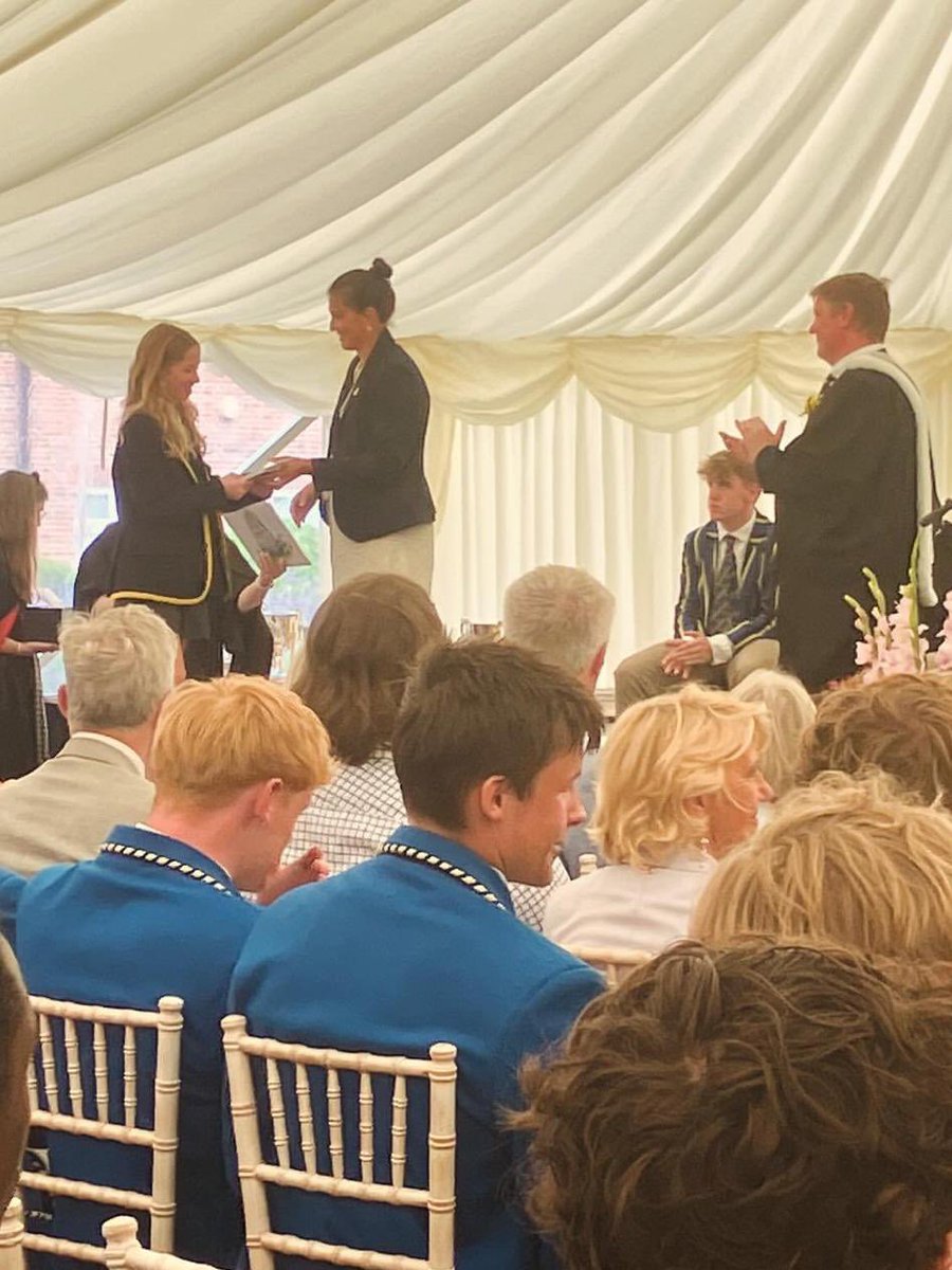 The Oratory School (@oratoryschool) on Twitter photo What a weekend! Friday’s Final Assembly, Saturday’s #SpeechDay & Prizegiving, and our U6th Form Leavers’ Service & Dinner 🎆 Wonderful to celebrate the achievements of our young people and the end of another successful academic year <a href="/oratoryschool/">The Oratory School</a>. More photos to follow! What a weekend! Friday’s Final Assembly, Saturday’s #SpeechDay & Prizegiving, and our U6th Form Leavers’ Service & Dinner 🎆 Wonderful to celebrate the achievements of our young people and the end of another successful academic year <a href="/oratoryschool/">The Oratory School</a>. More photos to follow!