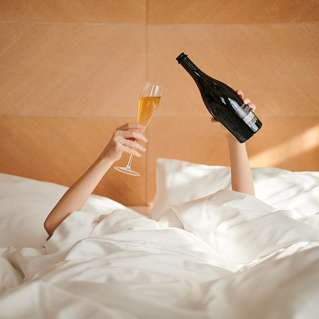 Champagne in bed, because why not?

#CVK #CvkParkBosphorusHotel #YouAreAtCVK #Istanbul #cvkhotelsandresorts #Bosphorus
