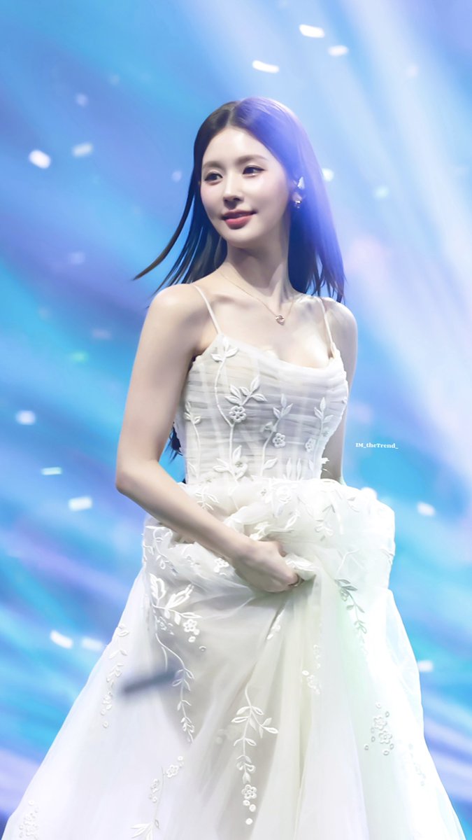 IM_theTrend_'s tweet image. 20250621 SMA
์ฌ์ !!! ๐ฐ๐ปโโ๏ธโจโจ
#์์ด๋ค #IDLE #GIDLE
#MIYEON #๋ฏธ์ฐ