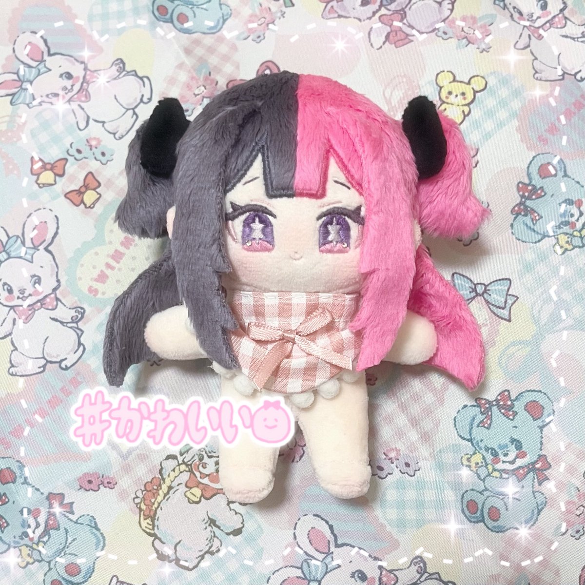 仲良しさん宅の子ぬい製作 第6弾🍎🪡
ツートン綺麗に真ん中にできて良かった〜！いつもとちょっと違うフチなしおめめです👀✨
#ぬいぐるぴ