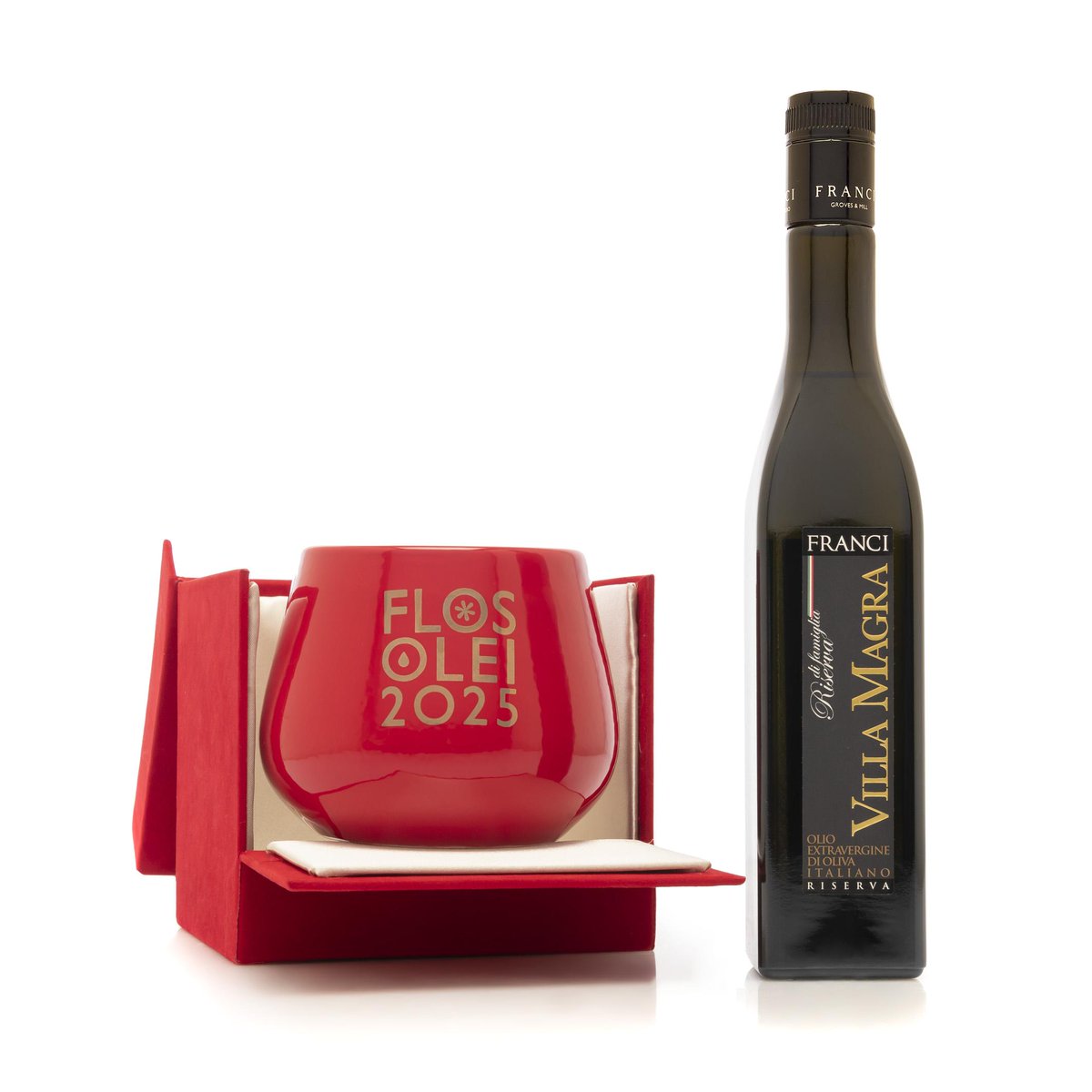 È un fuoriclasse Frantoio Franci che si aggiudica un posto d’onore nella Hall of Fame 2025. 

Robusto e di grande personalità l’Extravergine Villa Magra - Riserva di Famiglia. 💯