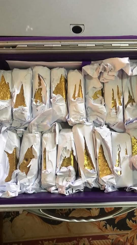 Gold for Sale – Available in the Philippines

Price: $35,000 USD per Kilogram
Up to 500 KG Supply Available
📞 WhatsApp / Call: +63 968 758 6572

Looking for affordable gold from a trusted supplier? We have top-quality Gold for Sale in the Philippines, ready for export or local