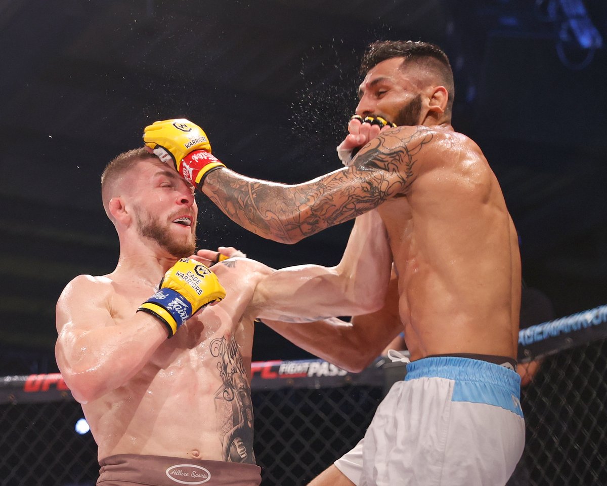 Cage Warriors tweet media