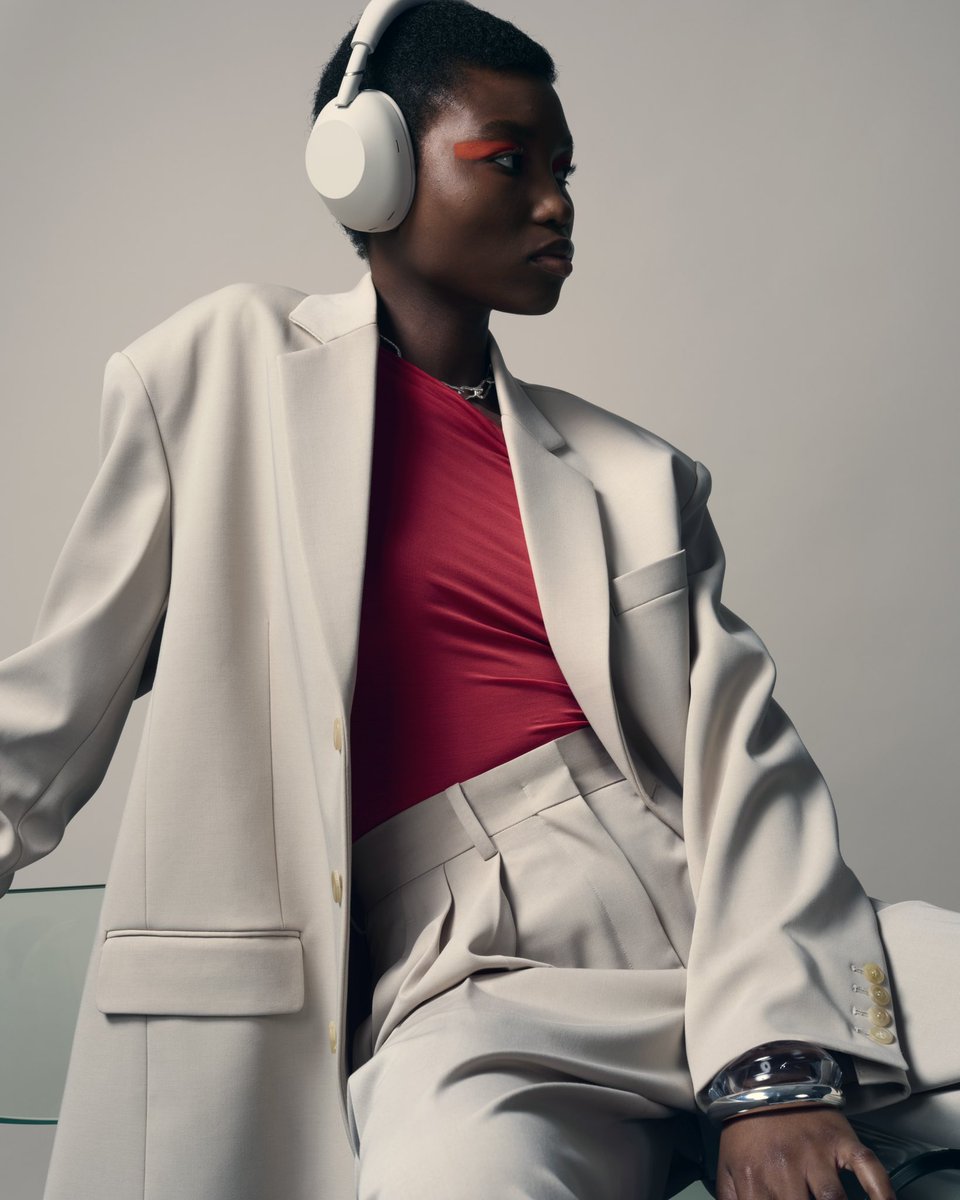 𝑄𝑢𝑎𝑙𝑖𝑡𝑎', 𝑠𝑢𝑜𝑛𝑜, 𝑑𝑒𝑠𝑖𝑔𝑛.

Scopri le nuove WH-1000XM6: sony.it/headphones/pro…

#Sony #SonyAudio #ForTheMusic #SonyHeadphones #NoiseCancelling #WH1000XM6 #Fashion