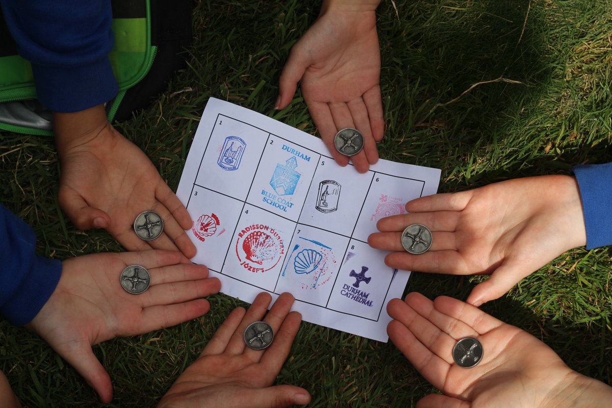 DioceseofDurham's tweet image. Last week, pupils from Durham Blue Coat CE Aided Junior school led an impressive #pilgrimage from Finchale Priory to @durhamcathedral. Along the 2.5 mile route, were opportunities to pause, pray & reflect. Read more 👉 bit.ly/447hcej