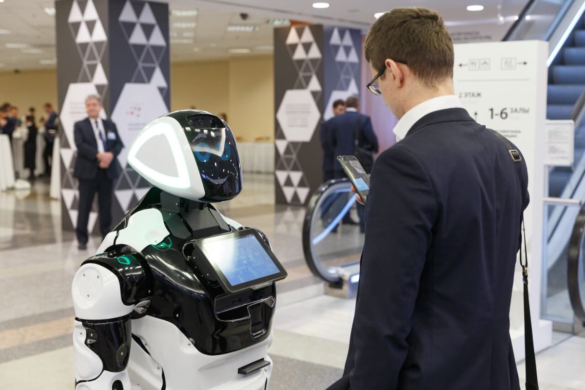 🌐 The service robotics revolution is here, with the market growing at 25.6% CAGR. Forward-thinking businesses are already using automation to reduce wait times, improve customer satisfaction, and cut operational costs. 

More information on promo-bot.ai