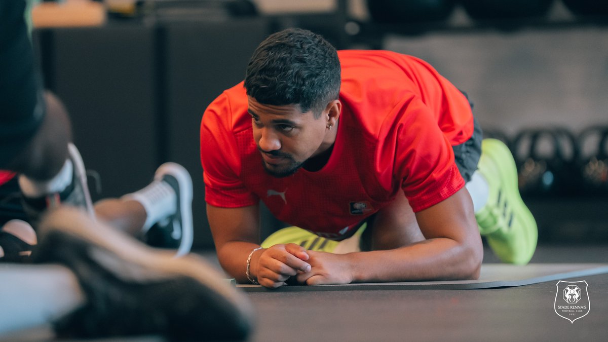 Avec 𝒅𝒆́𝒕𝒆𝒓𝒎𝒊𝒏𝒂𝒕𝒊𝒐𝒏 🫡