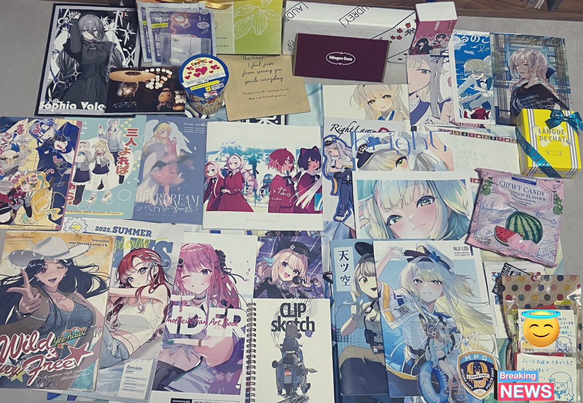改めて昨日はにじそうさく09お疲れ様でした!
写真はいただいたり購入させていただいた品々です🎉
大切に拝見させていただきます🎊🎊

体力が早々に尽きてしまい、回り切れなかったのが後悔です😂 
