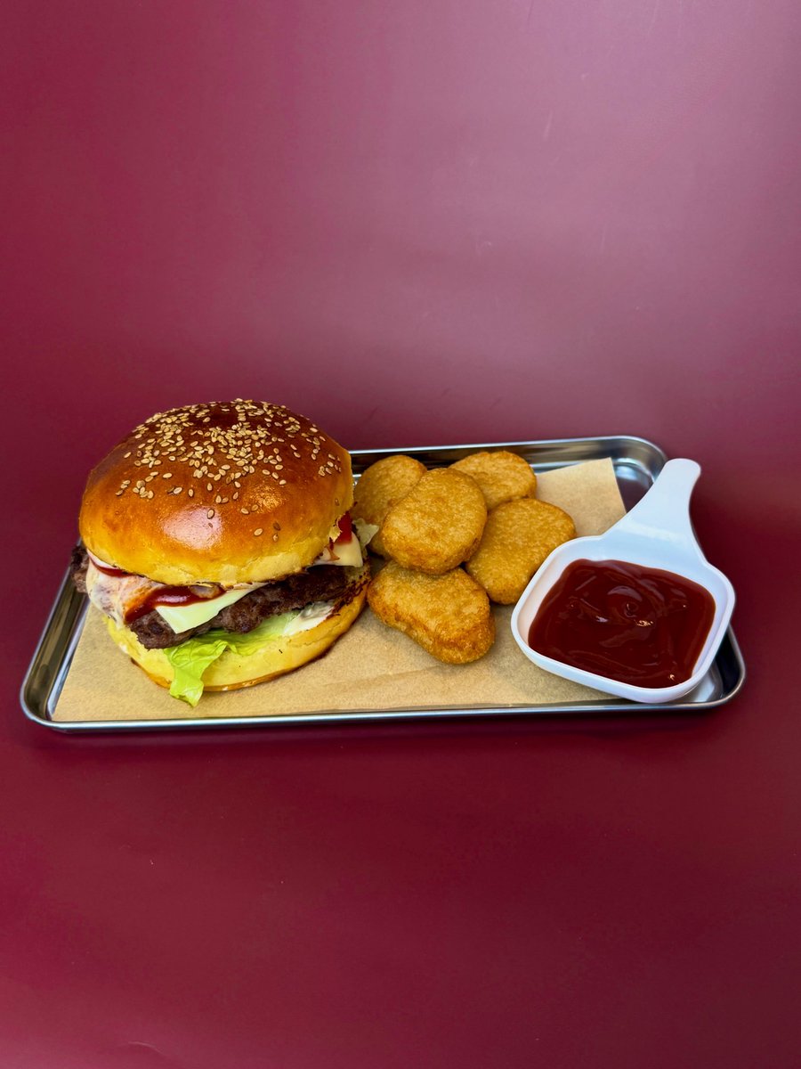 The Best Burgers In Lagos tweet media