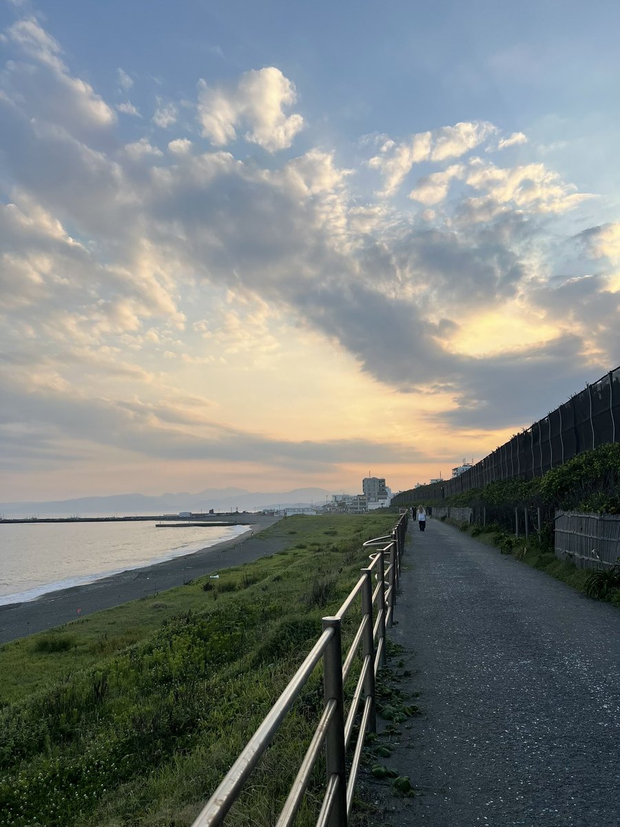 sharifshameem's tweet image. I’ve been working from Tokyo for the past few weeks. It’s a wonderful place to focus on creating something new, go on runs, be inspired, and eat delicious food. The Notion founders really knew what they were doing!