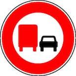 Prefet51's tweet photo. #Sécurtiéroutière

🚛L'interdiction de dépasser pour les poids-lourds
de ➕ de 3,5 tonnes est expérimentée sur l'autoroute 🅰️4⃣

🗓️ A compter du 1er juillet pour 1 an
Tous les jours de 7h à 20h

📍 sur la portion d’autoroute située entre Taissy et Les Grandes loges, dans les 2 sens de circulation ⏩⏪

🎯 Assurer la sécurité routière pour les usagers de l'A4 concernée par un important trafic 🛣️

@RoutePlusSure