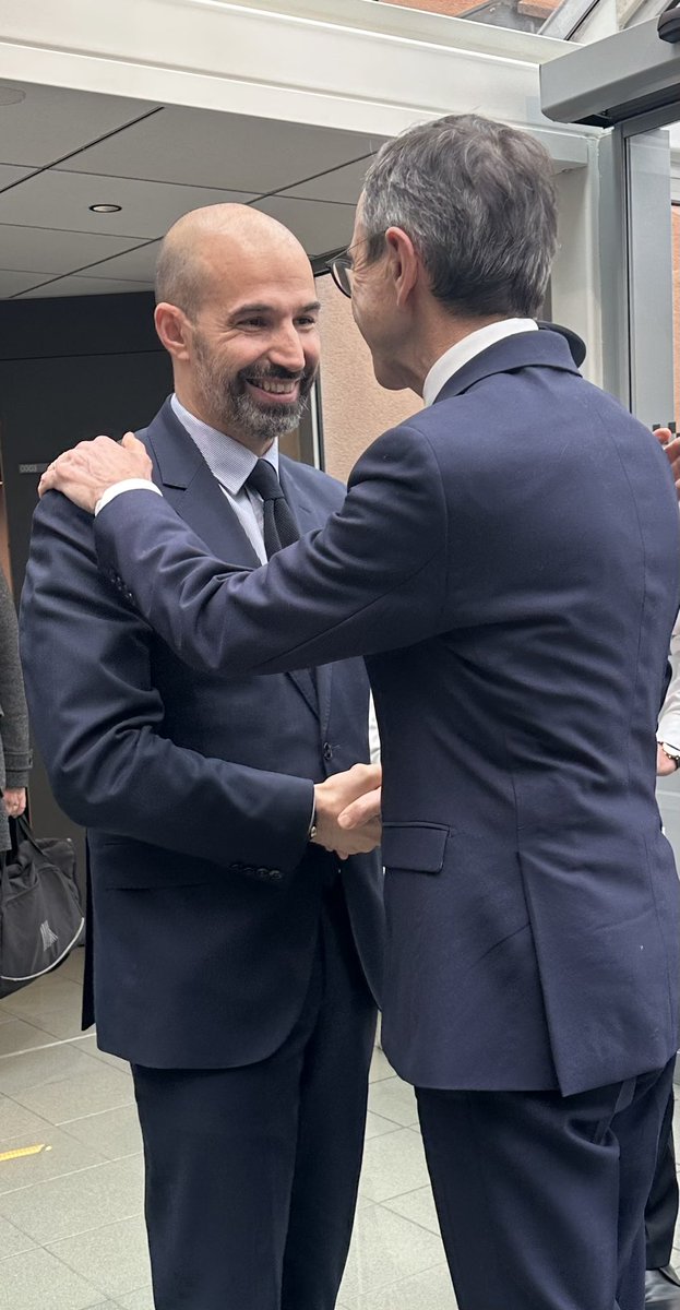 Très heureux de la confiance renouvelée de <a href="/BrunoRetailleau/">Bruno Retailleau</a>.

Membre de la commission nationale d’investiture et du bureau politique <a href="/lesRepublicains/">les Républicains</a>, je poursuivrai avec enthousiasme et determination mon travail au service du redressement de notre famille et de la France .