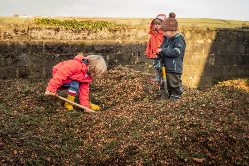 TransformingBX's tweet image. 🌳Are you part of a community group, organisation or charity looking to run a community planting day? @TheTreeCouncil and @networkrail are offering funding to help you add to the 350,000 trees already planted by them across the UK.

Read more and apply: bit.ly/44qToki