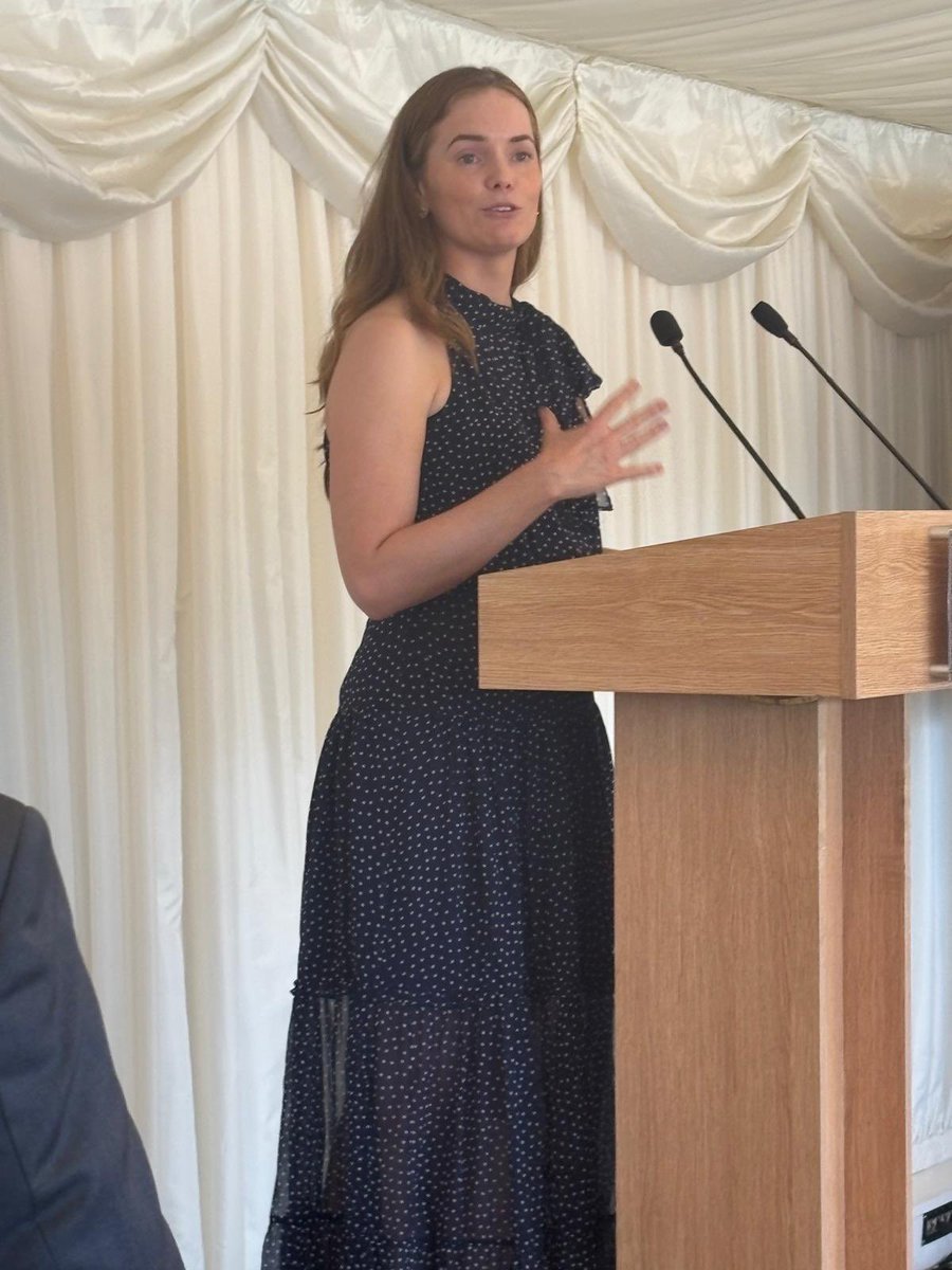 UKAntiSlavery's tweet image. Today at the #HouseOfParliament, I had the privilege of speaking at the 5th anniversary of #CoopUK’s Bright Future programme, which supports survivors of modern slavery into safe, meaningful work. Helping survivors rebuild their lives is vital to lasting recovery. #BrightFuture